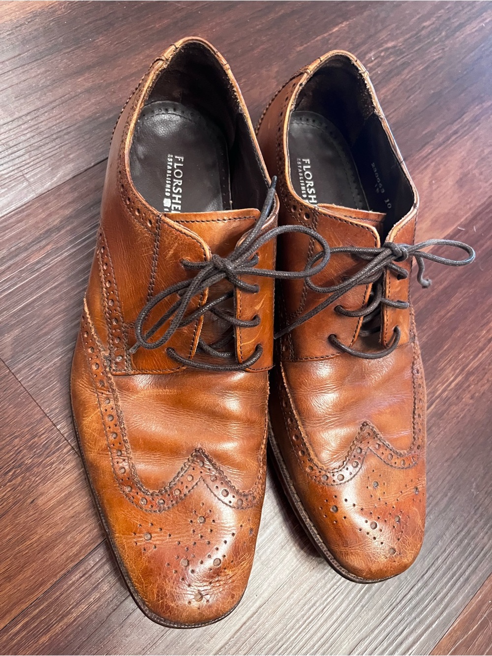 Florsheim Cognac Brown Leather Wingtip Derbys Oxford dress shoes size 10